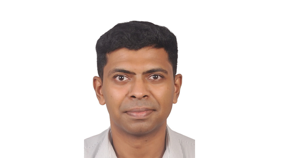 Dr. Robert Patrick Selvam